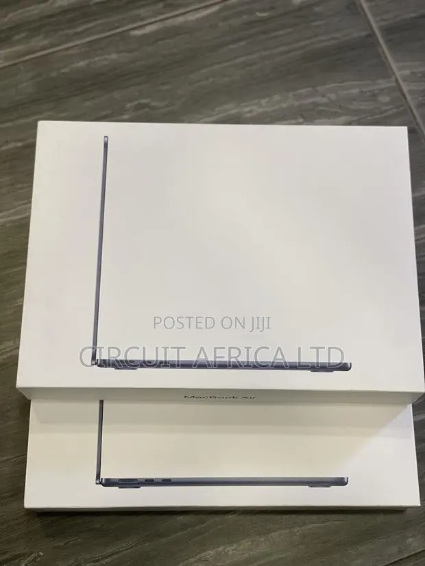 New Laptop Apple MacBook Air 2026 M5 1GB Apple M5 SSD 512GB · Photo 1