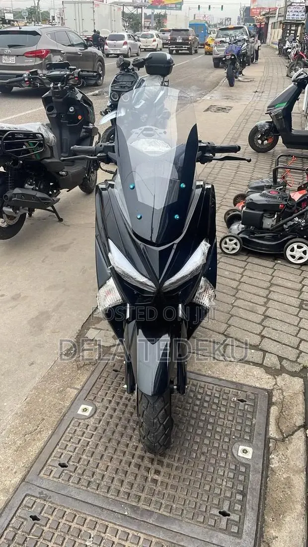 New Motorcycle 2026 Black · Photo 1