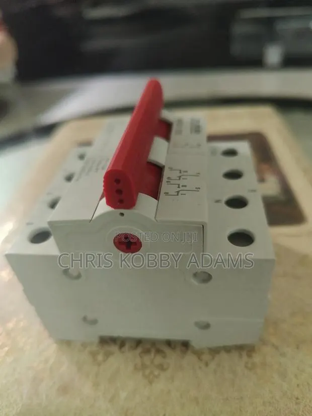 63a Manual Change Over Mini · Photo 3