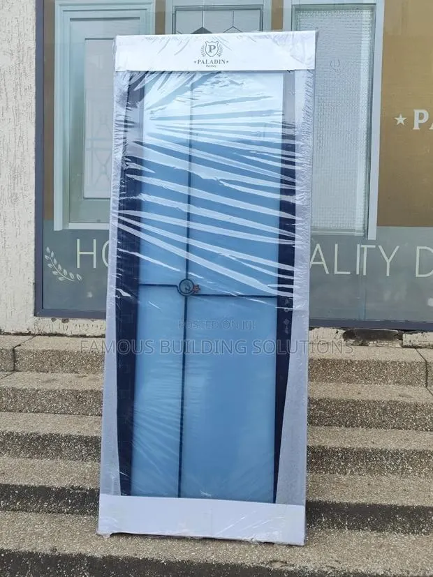 Bathroom Glass Door · Photo 2