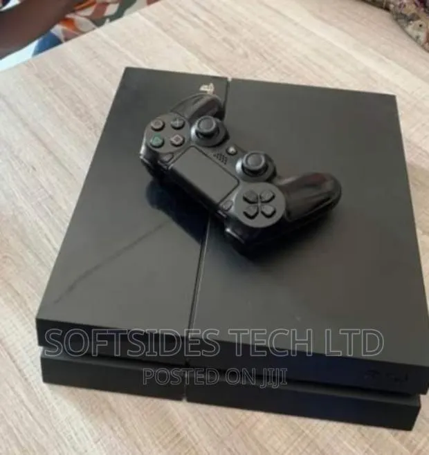 Wholesale Playstation 4 500gb With Controller and Accesories · Photo 1