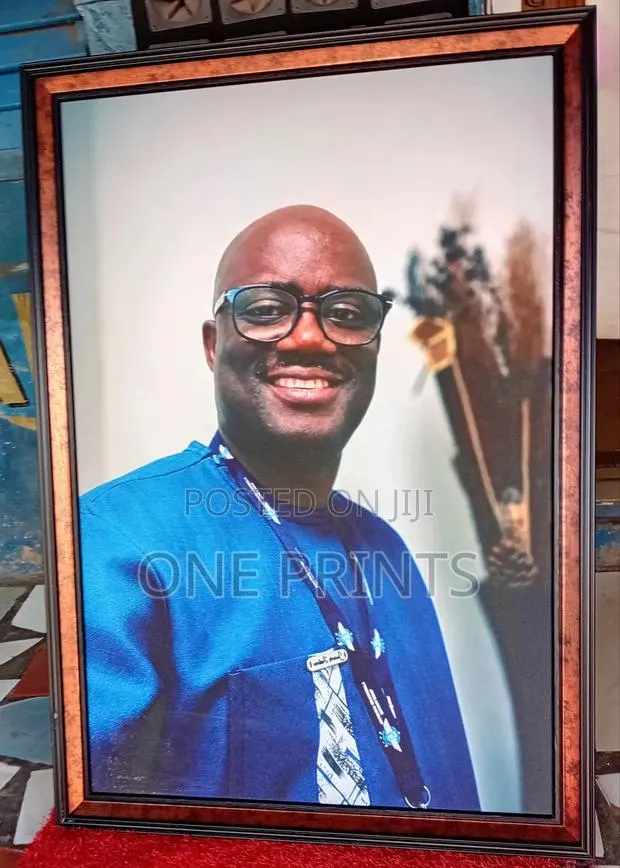 Picture Frames · Photo 1