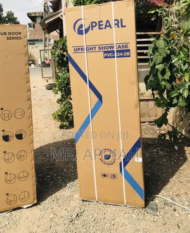 Unique in Box Pearl PVC 424 Single Door Beverage Cooler. · Photo 1