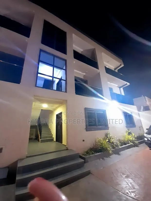Furnished 2bdrm Apartment in Westland for rent · Photo 1