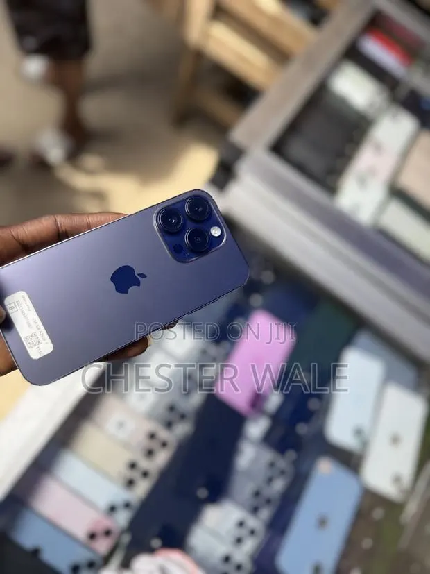 Apple iPhone 14 Pro 256 GB Purple · Photo 1