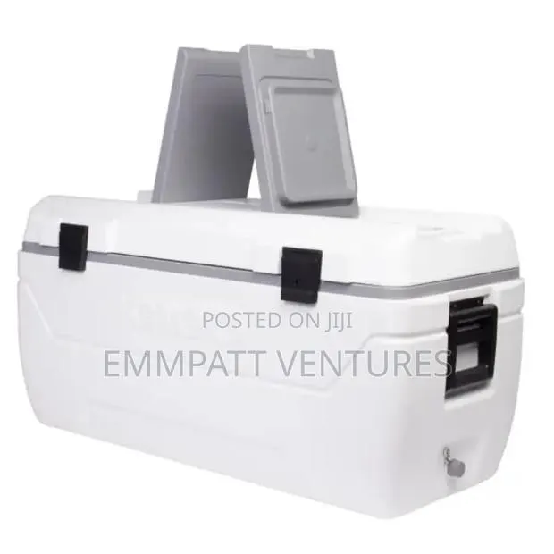 Igloo Large Capacity Commercial Ice Chest · Photo 1