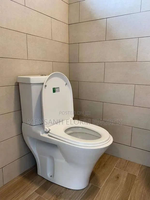 Plumber Installation · Photo 1