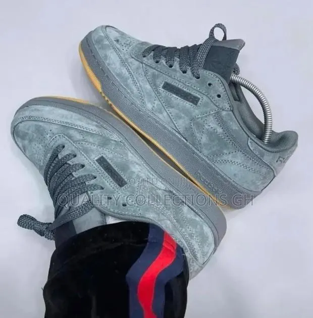 Reebok Classic Explore · Photo 1