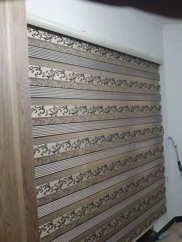 Latest and Strong Zebra Curtain Blinds · Photo 1