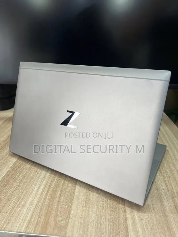 Laptop HP ZBook 14u G6 16GB Intel Core i5 SSD 256GB · Photo 1