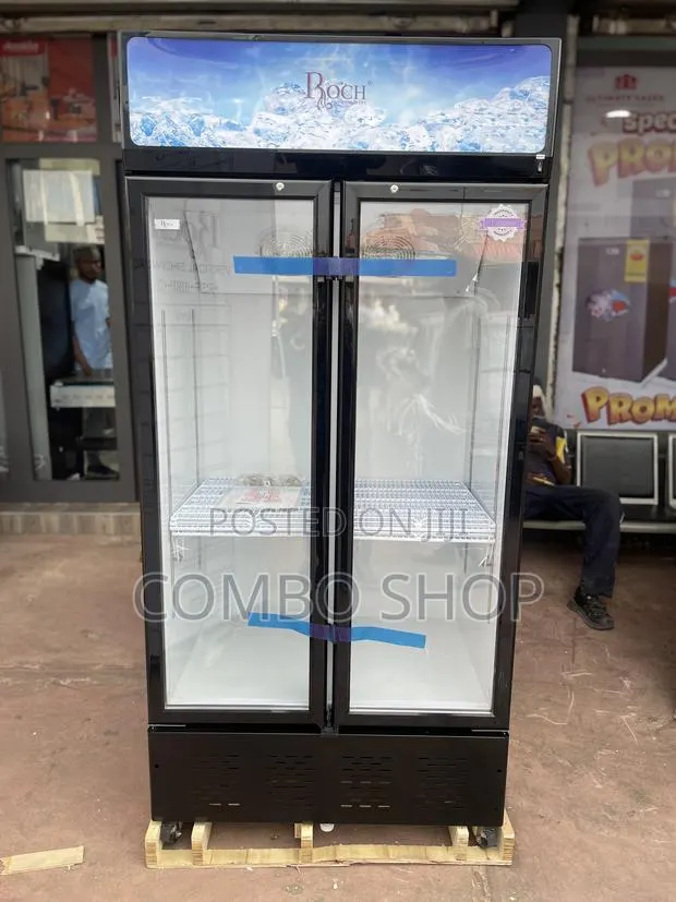 Roch Display Fridge · Photo 1