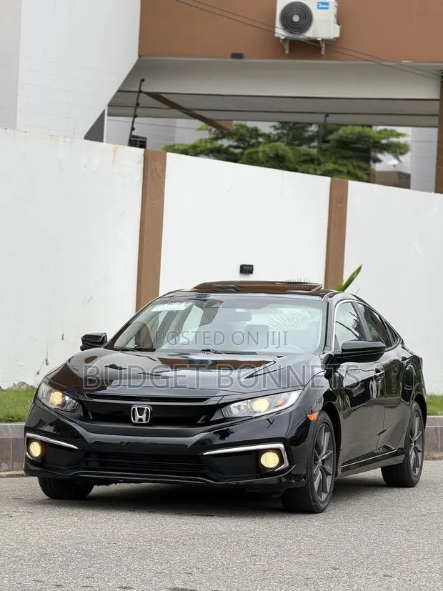 Honda Civic EX 2021 Black · Photo 1