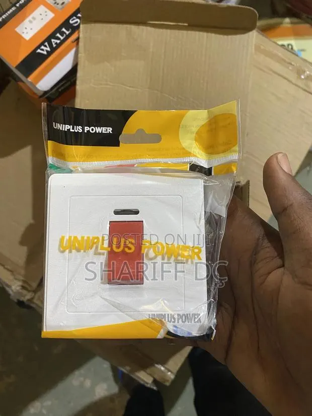 Ac Switch Available · Photo 1