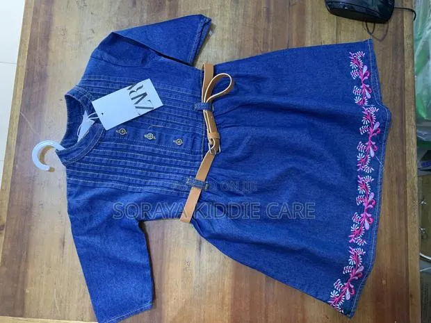 Zara Girls Jeans Dress · Photo 1