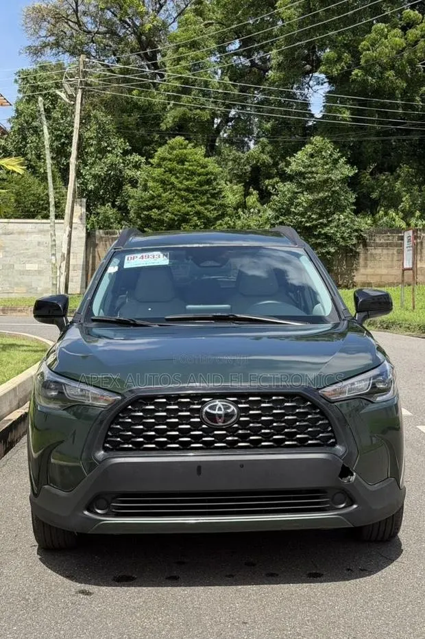 Toyota Corolla Cross 2022 Green