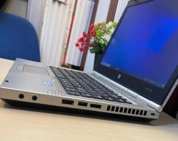 Laptop HP EliteBook 8470P 8GB Intel Core i5 HDD 500GB · Photo 1