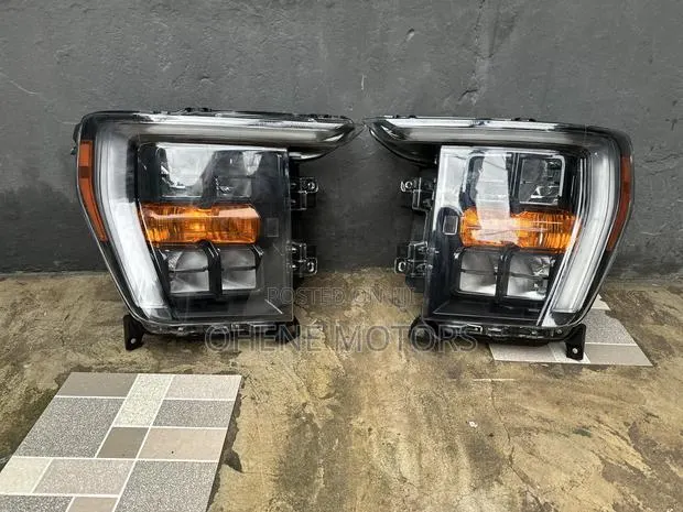 Ford F-150 2021-2023 Headlight Available in Stock · Photo 1