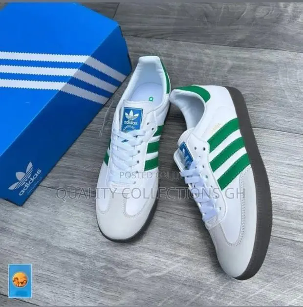 Samba Green and White · Photo 1