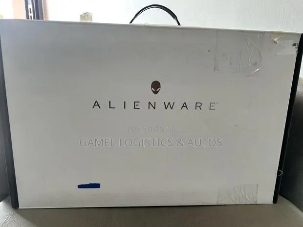 Laptop Alienware M16 R1 16GB Intel Core i9 SSD 512GB · Photo 1