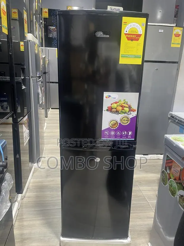 Rainbow Fridge Freezer · Photo 1
