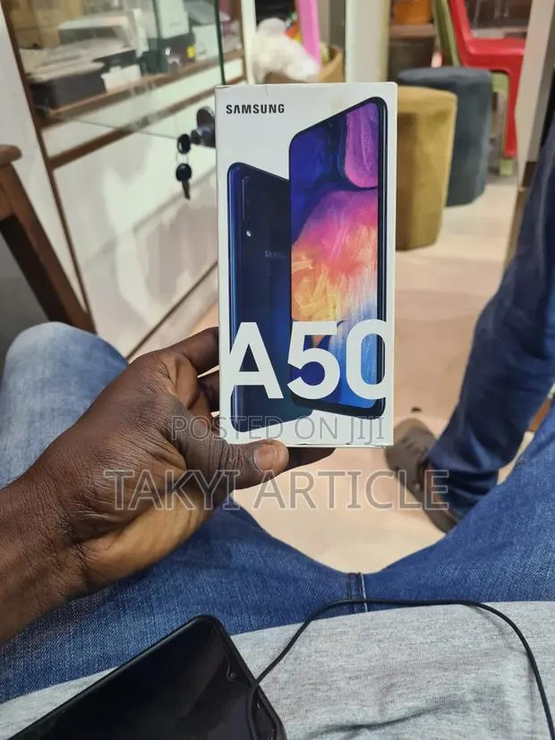 New Samsung Galaxy A50 64 GB Black