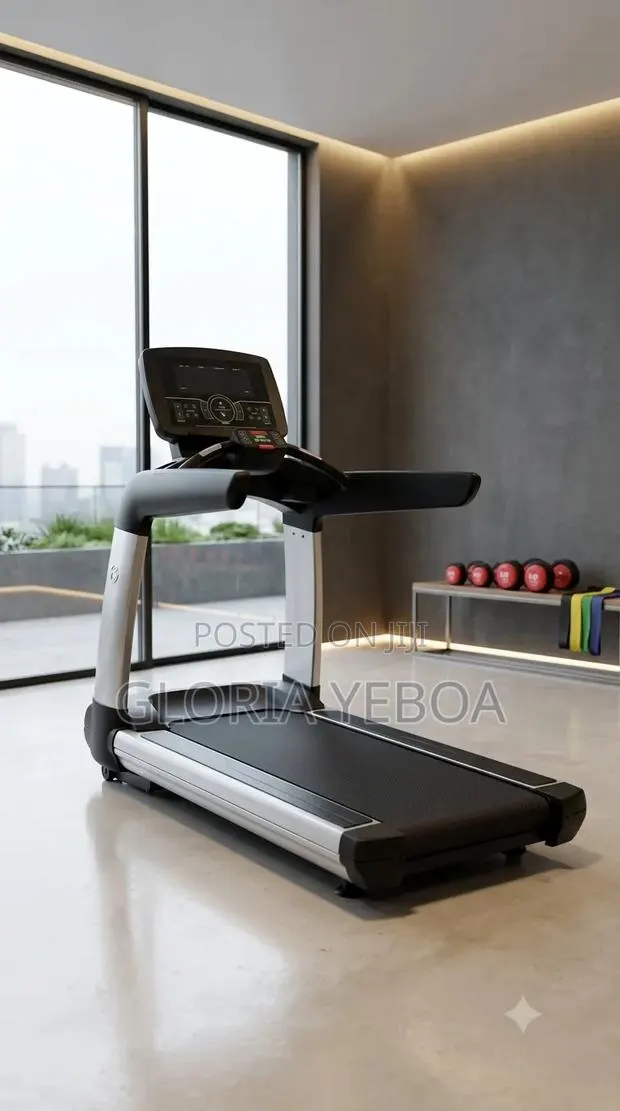 Commercial Treadmill · Photo 1