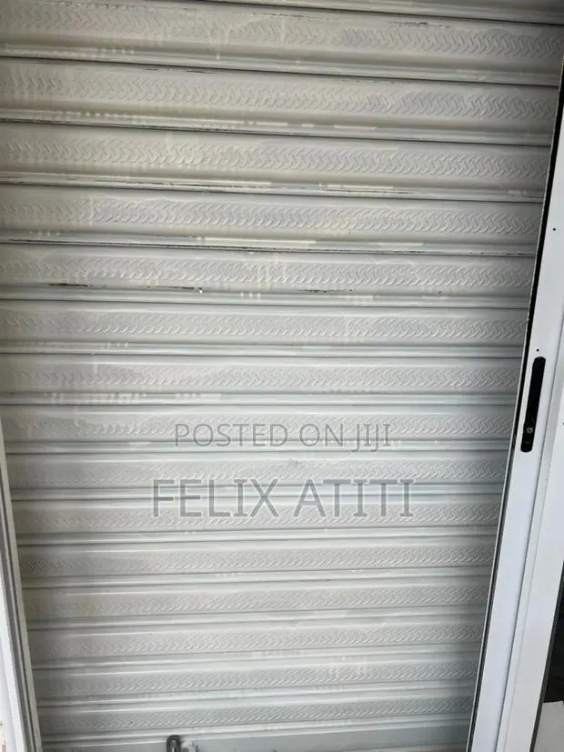 Rolla Shutter Gate · Photo 1
