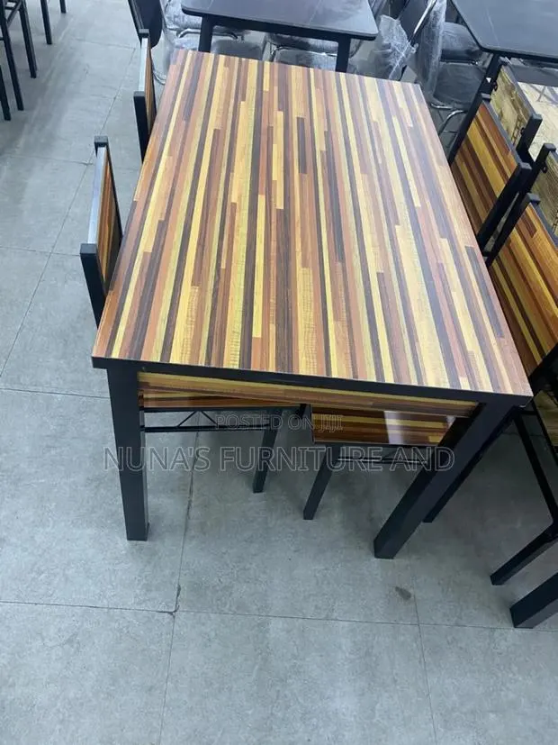 Dining Set · Photo 1