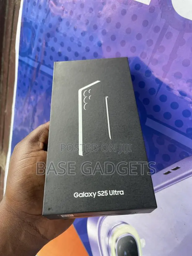 New Samsung Galaxy S25 Ultra 512 GB Gray · Photo 1
