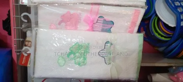 Baby Shawl · Photo 1