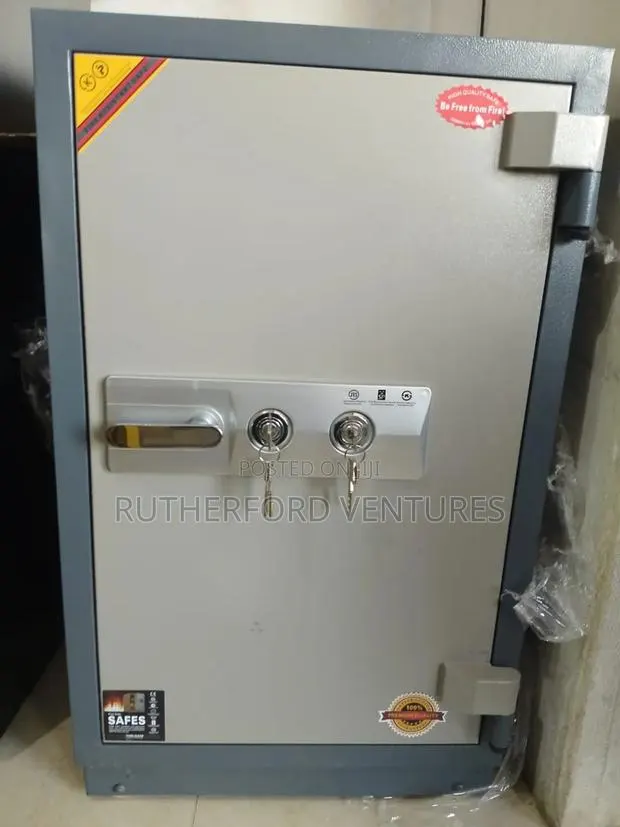 Quality Fireproof Money Safe · Photo 1