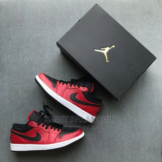 Nike Air Jordan · Photo 1