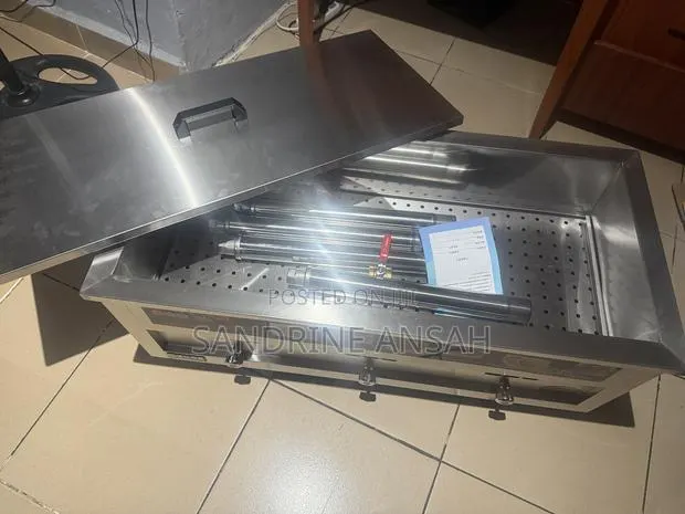 Commercial Gas Deep Fryer 38 Liters · Photo 4