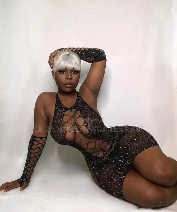 Sexy Fishnet Body Stockings · Photo 1