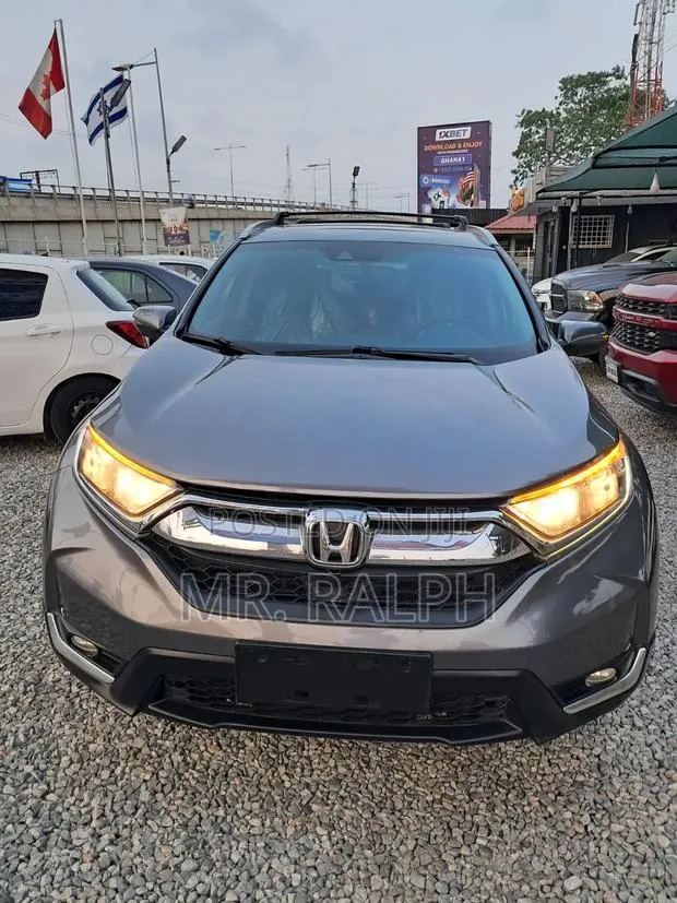 Honda CR-V 2018 Gray · Photo 1