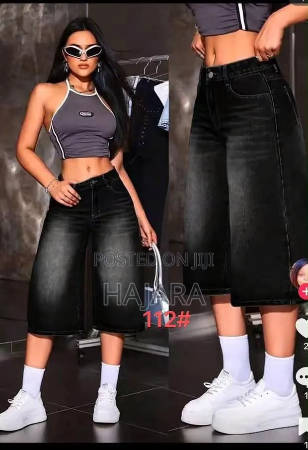 Edgy Acid-Wash Wide-Leg Denim Culottes / Shorts · Photo 1