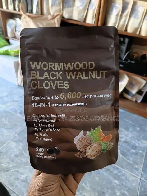 Wormwood Black Walnut Cloves · Photo 1