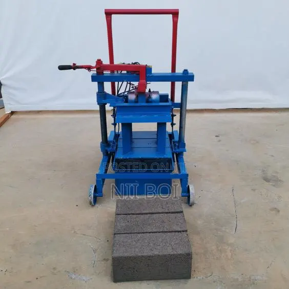 Heavy Duty Mobile Block Making Machine · Photo 1