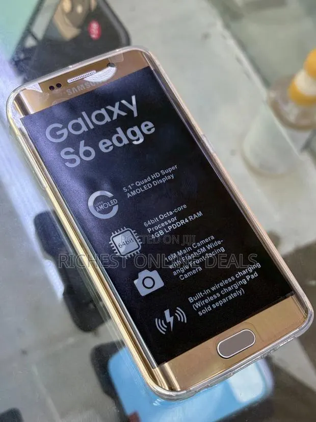 Samsung Galaxy S6 edge 32 GB Gold · Photo 1