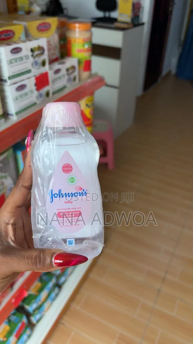 Johnson Baby Oil · Photo 1