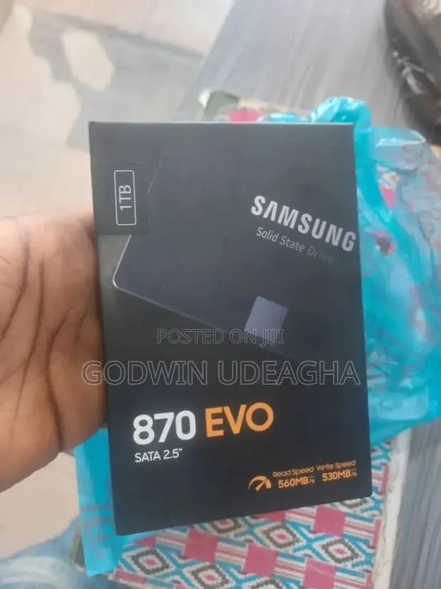 I Tb Samsung Sata SSD · Photo 1