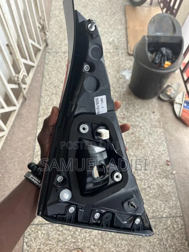 Honda Civic 2022 to 2025 Boot Light · Photo 1