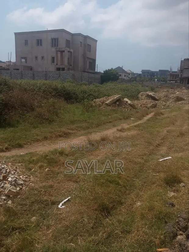 2 Plots at Lashibi Before the Klagon Bridge Road Side for Sale · Photo 1