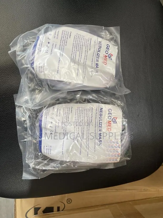 Nebulizer Mask · Photo 1