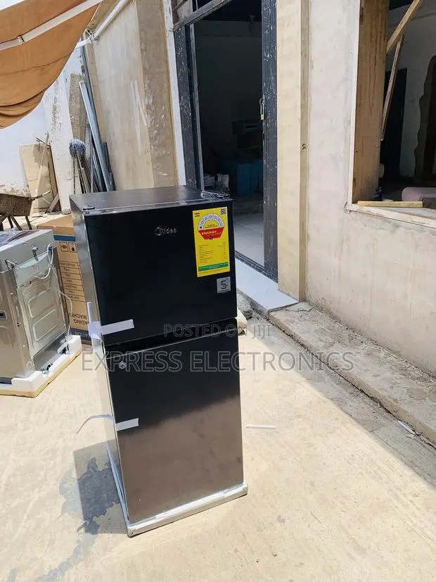 Long Lasting Effects Double Door Fridge Midea 127l Top Freezer · Photo 1