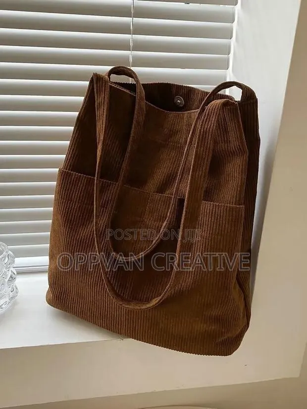 Trendy Corduroy Tote Bags · Photo 1