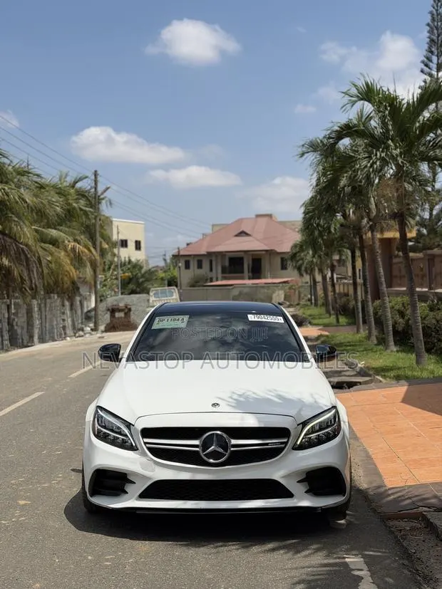 Mercedes-Benz C43 2019 White · Photo 1