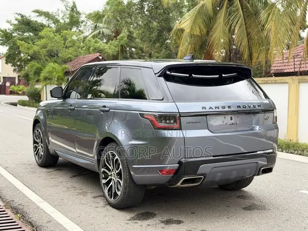 Land Rover Range Rover Sport HSE Dynamic 2019 Gray · Photo 1