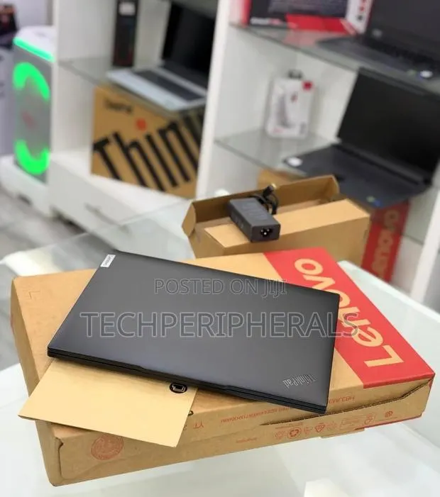 New Laptop Lenovo ThinkPad T14 16GB Intel Core Ultra 5 SSD 512GB · Photo 1