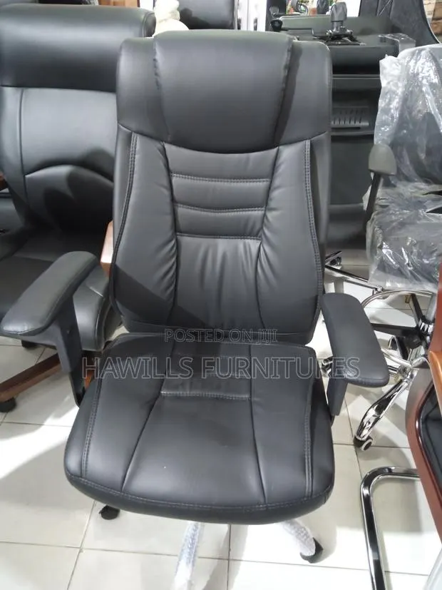 Office Chair · Photo 1